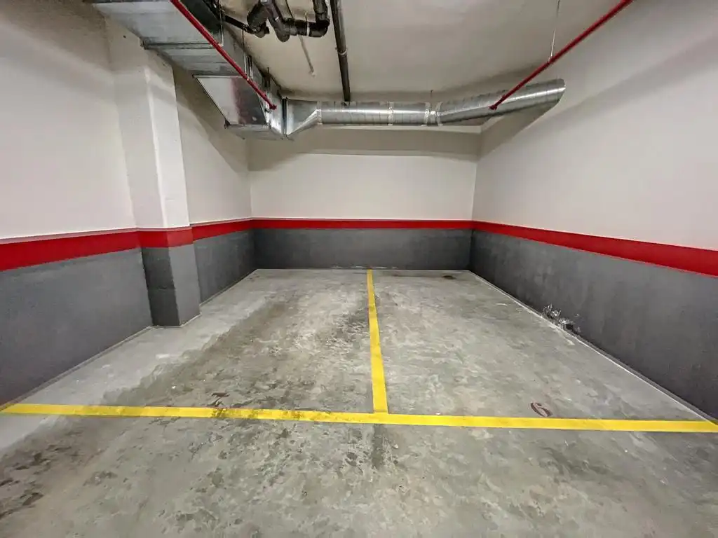 Parkplatz von Garage zum Verkauf in Alicante / Alacant