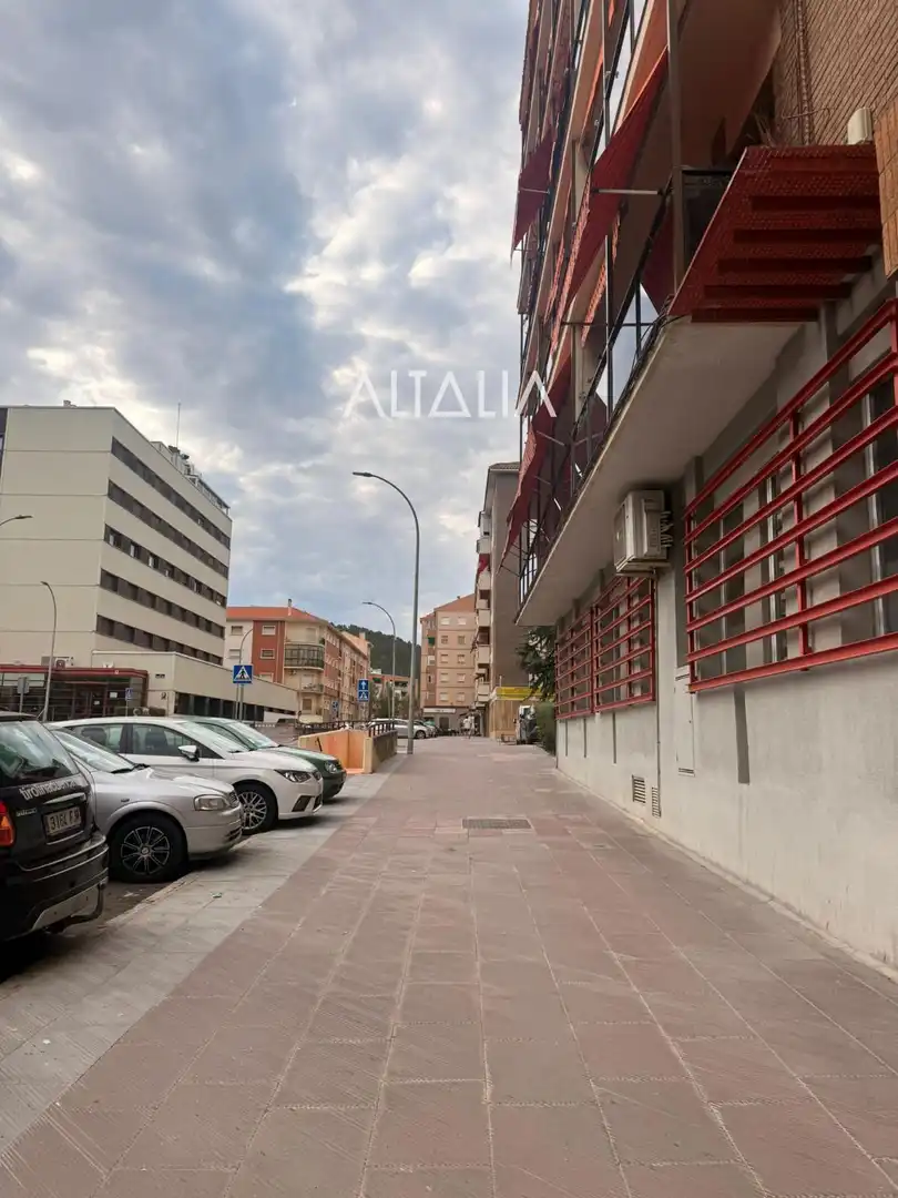 Aparcament de Pis de lloguer en Cuenca amb Calefacció