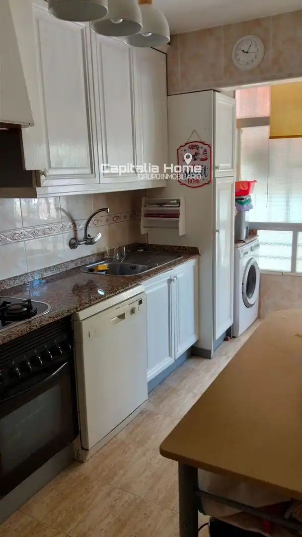 Cocina de Piso en venta en Alicante / Alacant con Aire acondicionado, Calefacción y Amueblado
