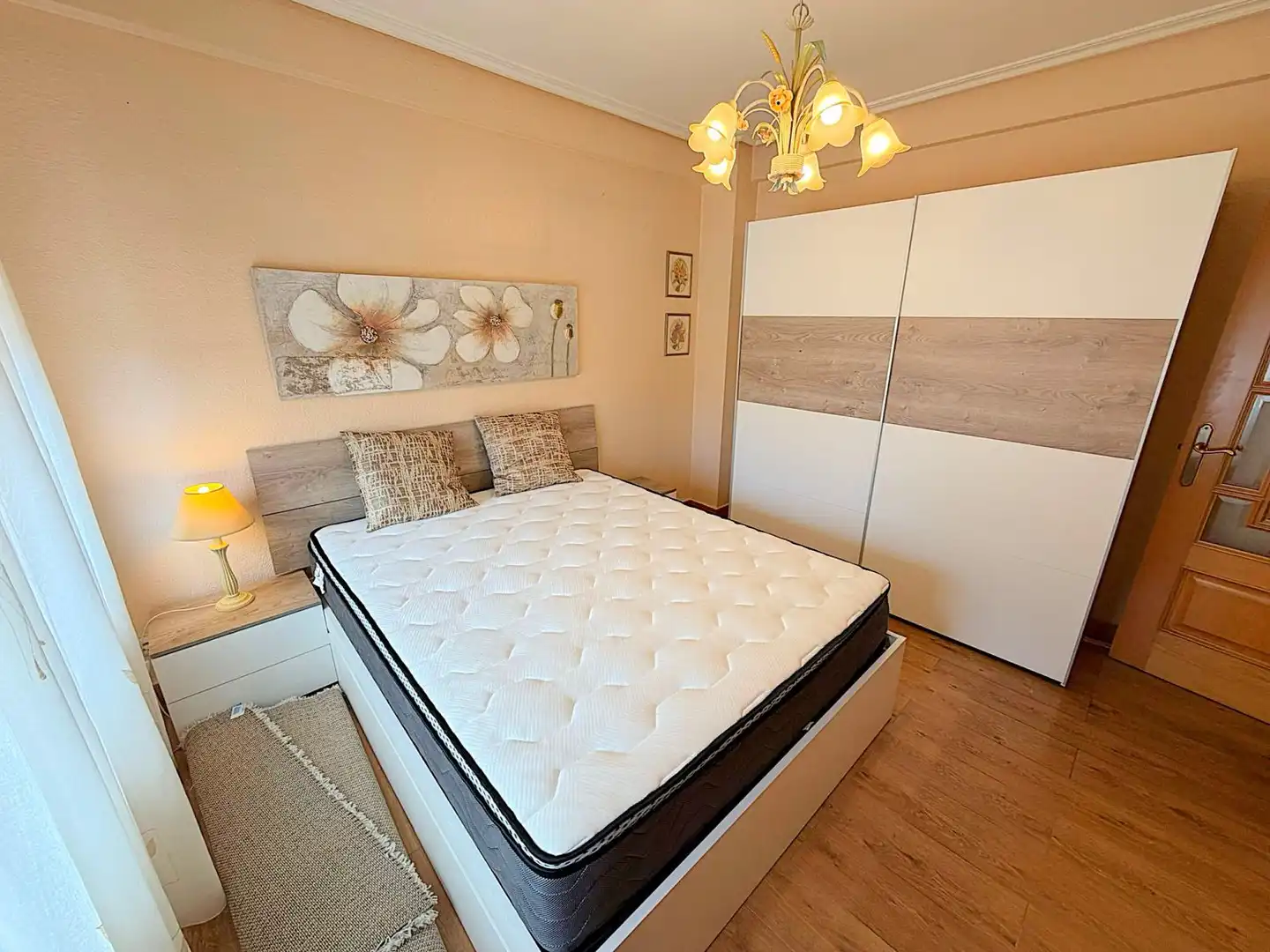 Habitación de Piso de alquiler en Vitoria - Gasteiz con Calefacción, Terraza y Amueblado
