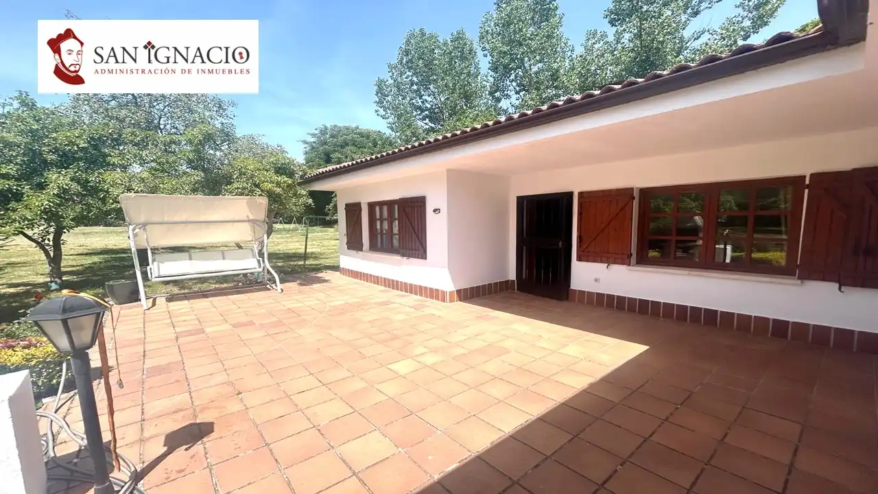 Terrassa de Casa o xalet en venda en Merindad de Montija amb Calefacció, Jardí privat i Moblat
