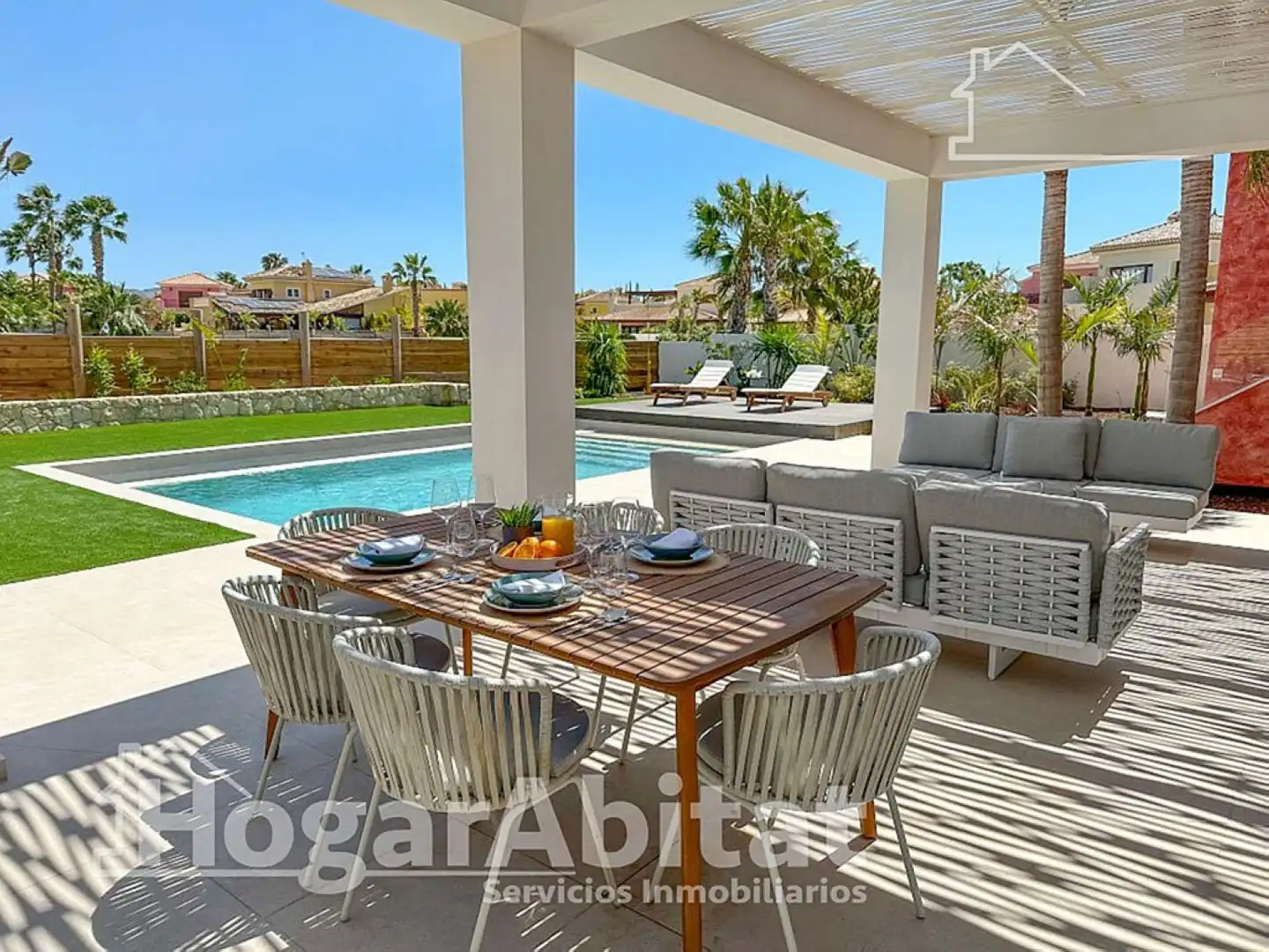 Terrassa de Casa o xalet en venda en Cuevas del Almanzora amb Aire condicionat, Jardí privat i Terrassa