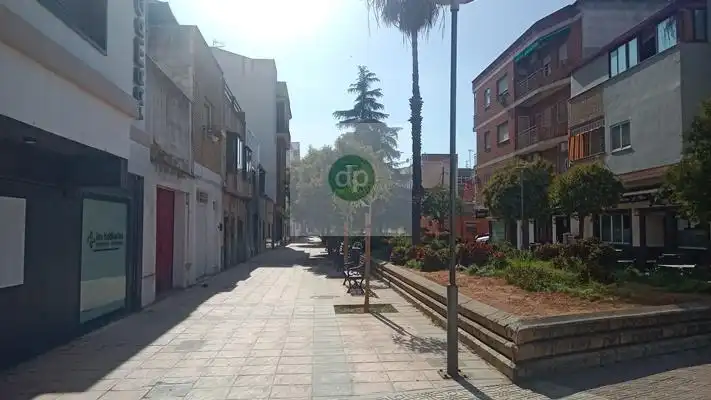 Vista exterior de Casa adosada en venda en Badajoz