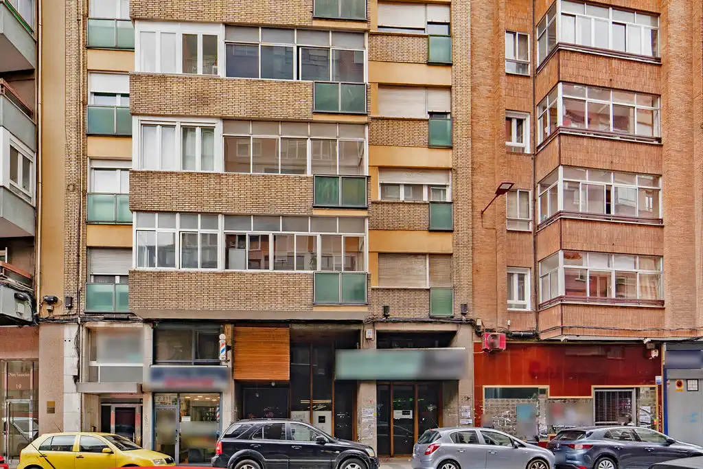 Local comercial en venda a C/ Don Sancho, imagen 21