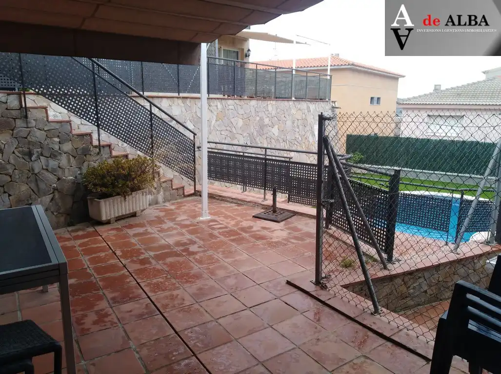 Casa adosada en venta en Carrer de Cervantes, Sant Andreu de la Barca