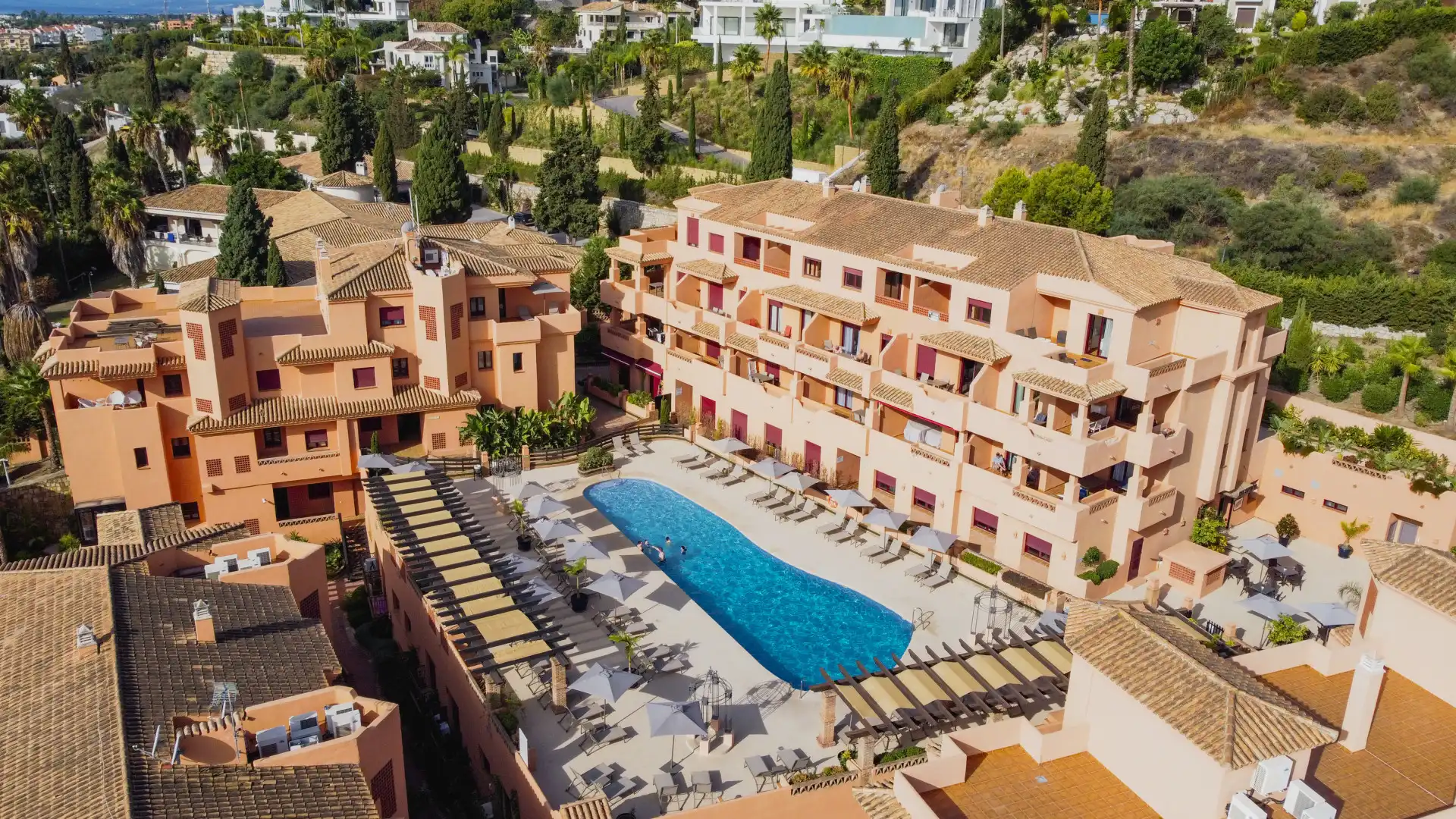 Exterior view of Apartments for sale in Benahavís  with Air Conditioner, Terrace and Swimming Pool