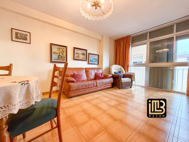 Piso en Venta en Calle Juan de Herrera en La Trinidad