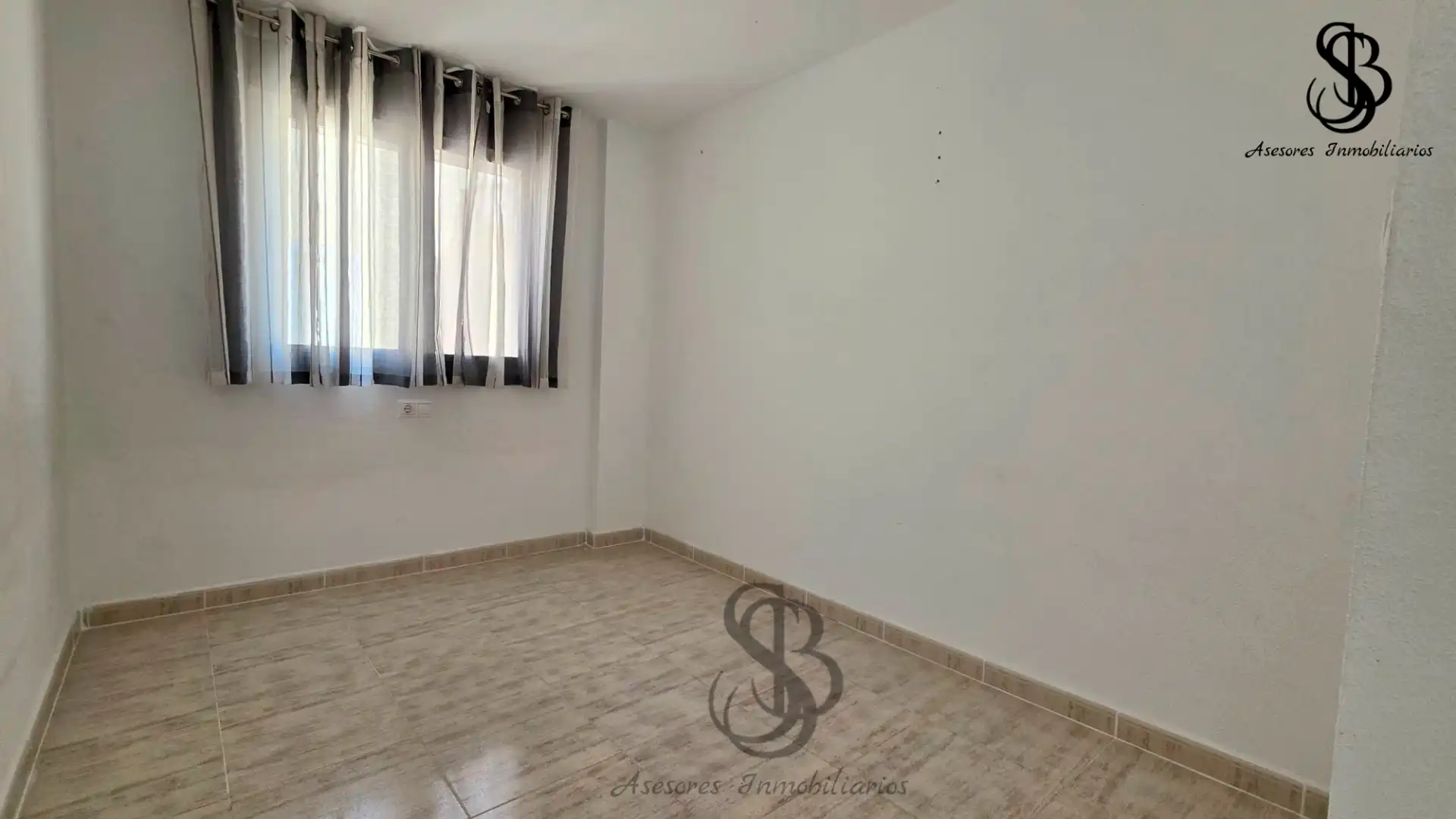Bedroom of Attic for sale in Mutxamel  with Terrace, Oven and Community pool