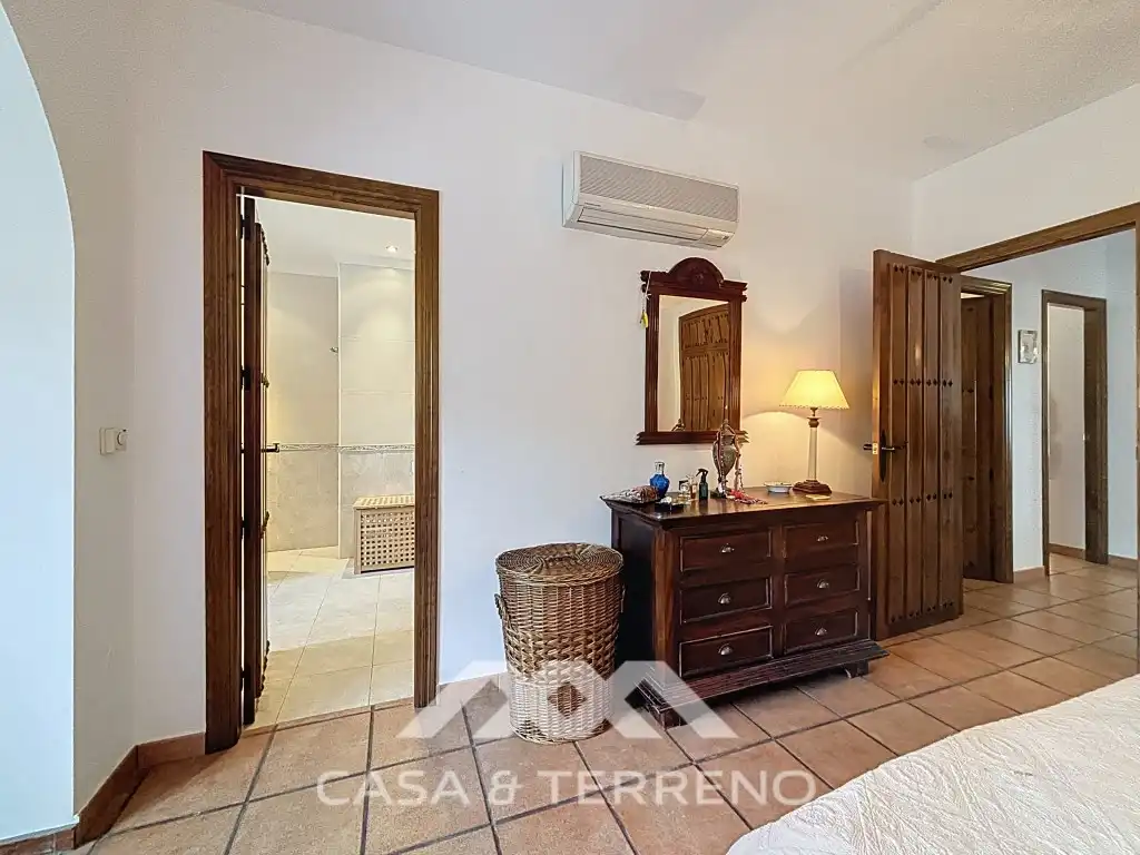 Casa o xalet en venda en Canillas de Albaida amb Aire condicionat, Calefacció i Jardí privat
