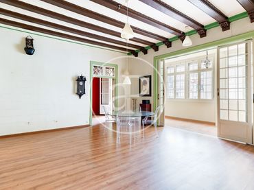 Wohnung mit Balkon zum Verkauf in Carrer d'Aragó