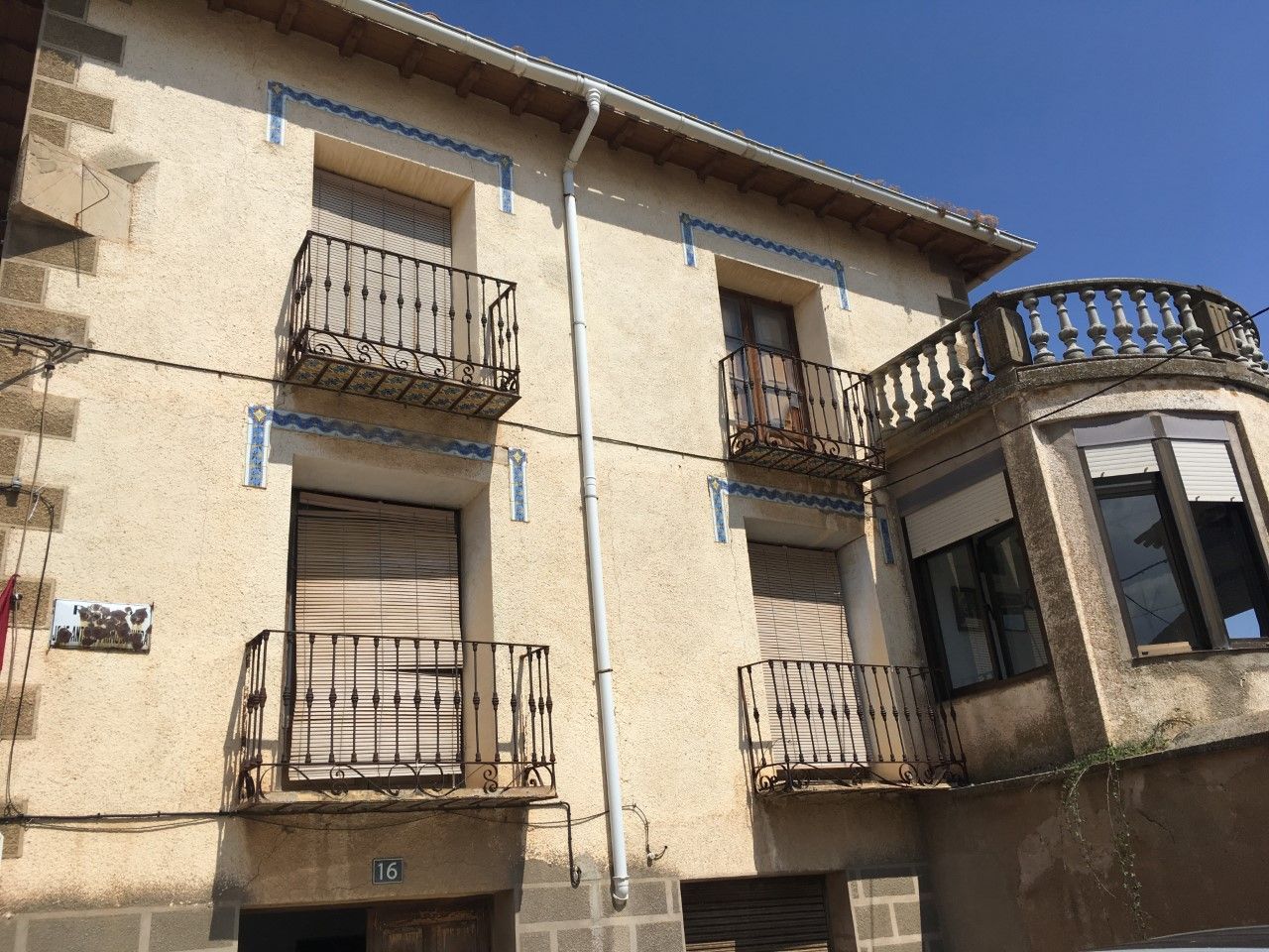 Exterior view of House or chalet for sale in El Redal  with Private garden, Parquet flooring and Terrace