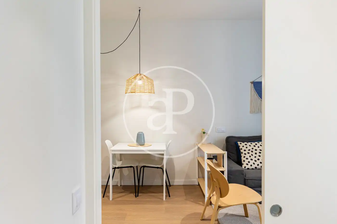 Exterior view of Flat for sale in Barcelona  with Heating and Furnished