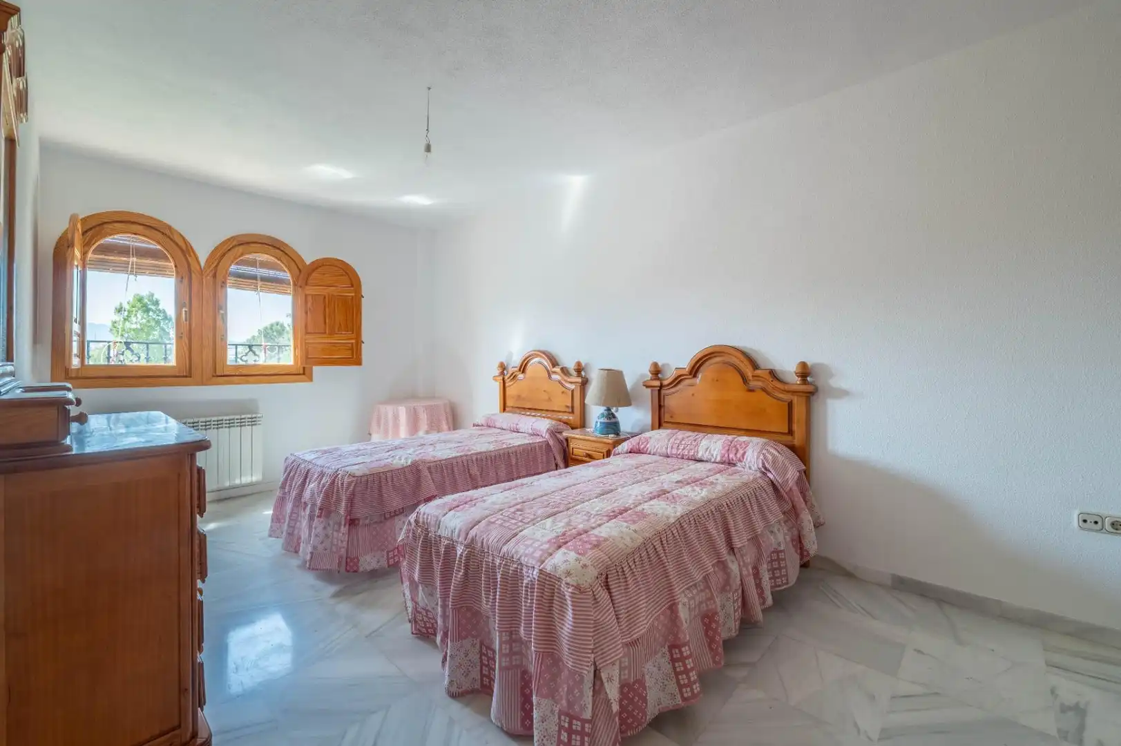 Dormitori de Casa o xalet en venda en Las Gabias amb Calefacció, Jardí privat i Terrassa