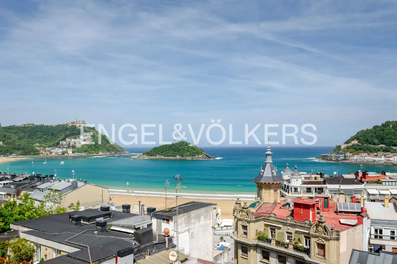 Vista exterior de Dúplex en venda en Donostia - San Sebastián  amb Aire condicionat, Calefacció i Parquet