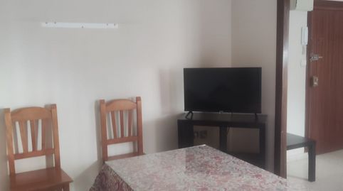 Foto 2 de Piso de alquiler en Peñamefecit - Avda Barcelona, Jaén Capital