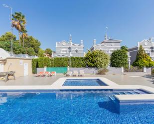 Vista exterior de Casa o xalet de lloguer en Alicante / Alacant amb Piscina