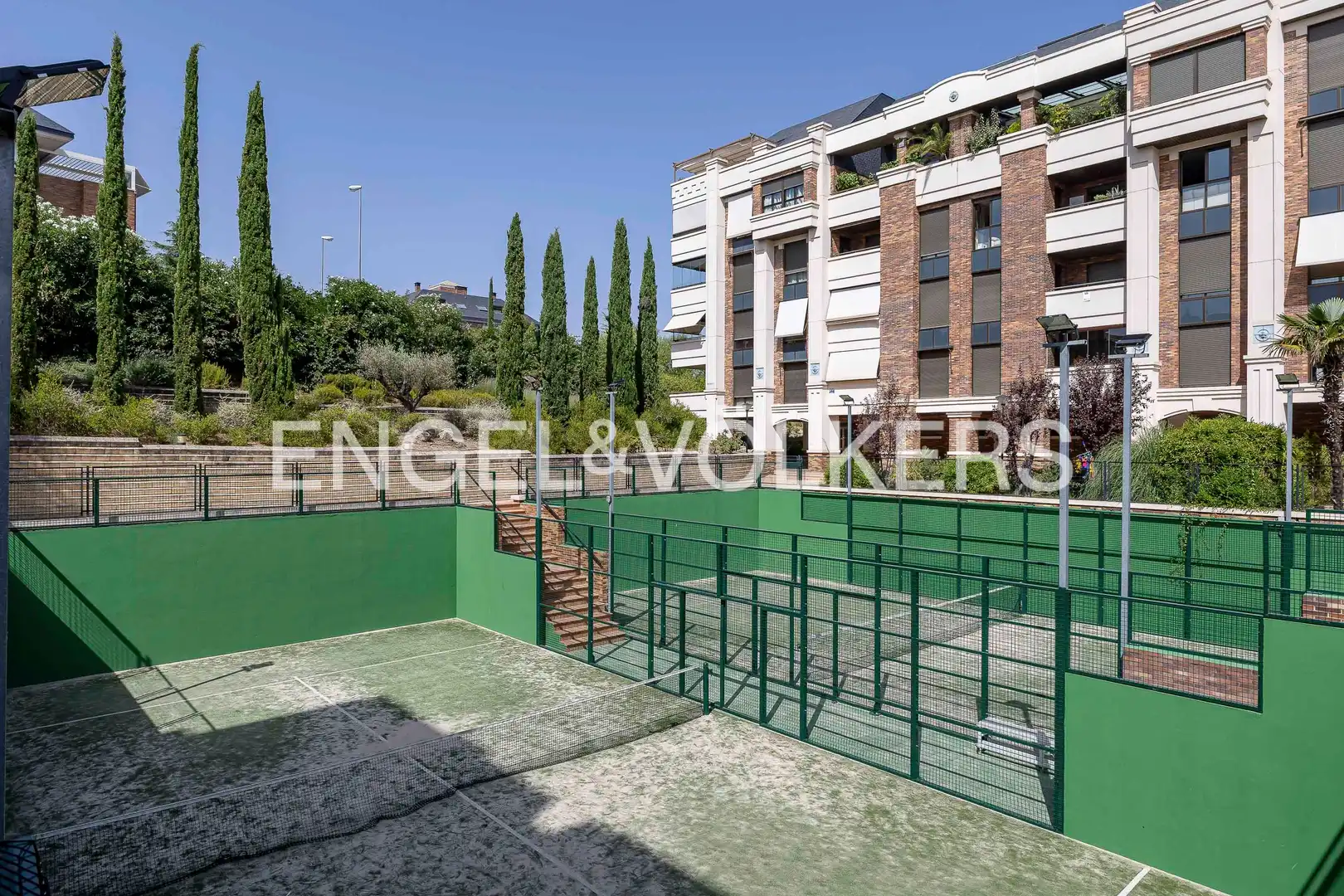 Terrassa de Pis en venda en Majadahonda amb Aire condicionat, Calefacció i Terrassa
