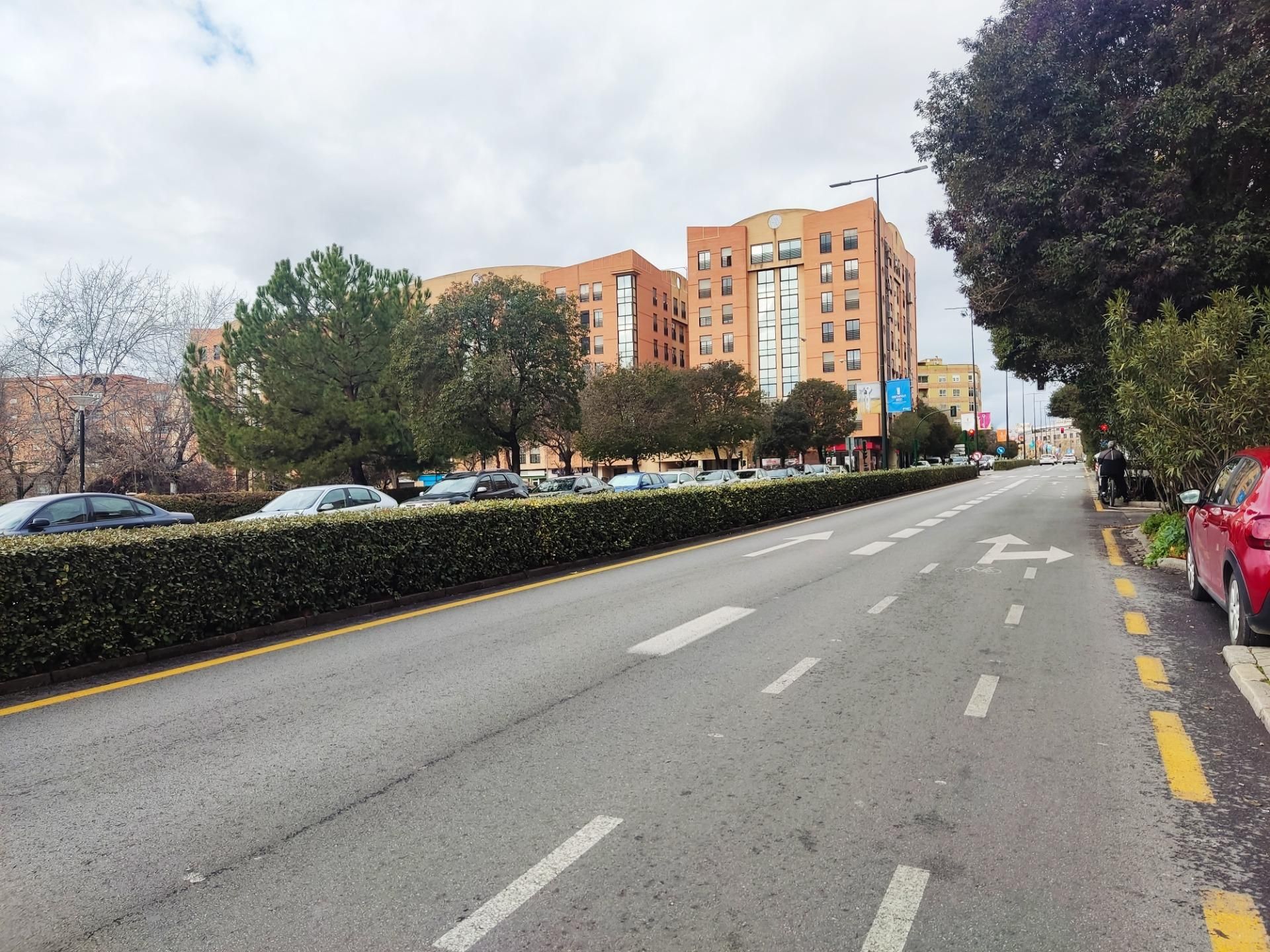 Exterior view of Flat for sale in  Granada Capital  with Terrace, Furnished and Balcony