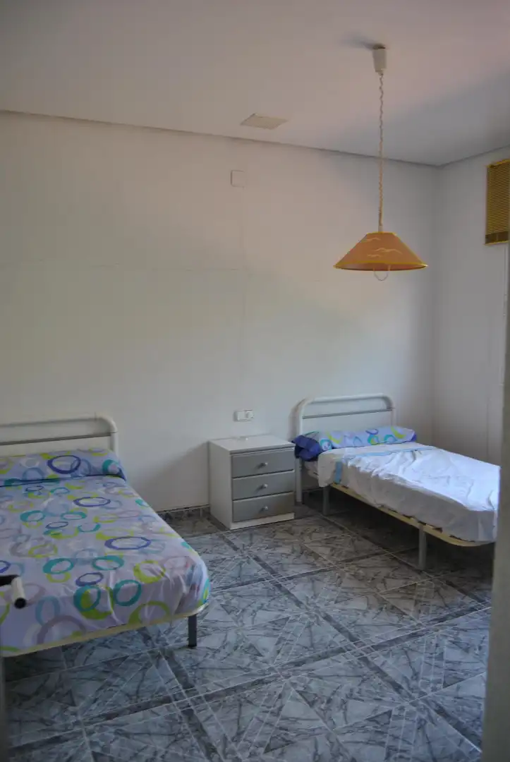 Habitación de Casa o chalet en venta en San Vicente del Raspeig / Sant Vicent del Raspeig con Aire acondicionado, Jardín privado y Piscina