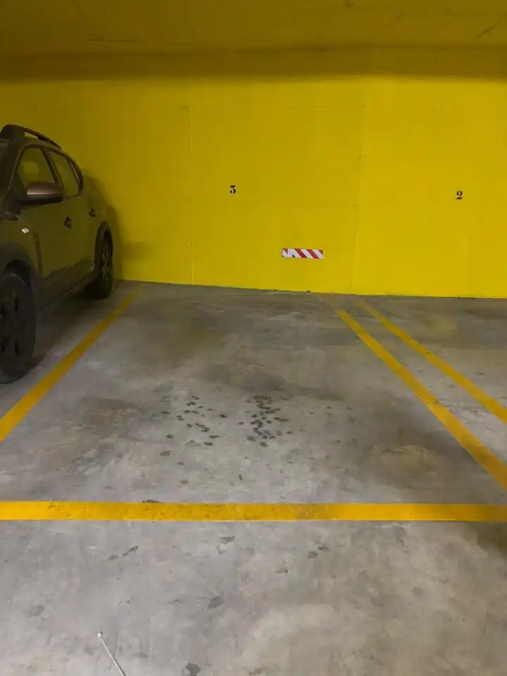 Parkplatz von Garage zur Miete in Málaga