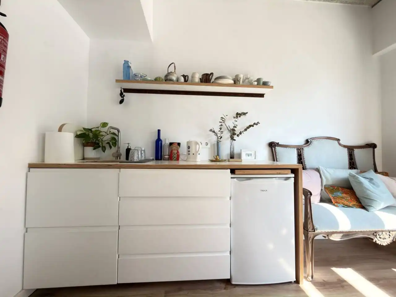 Cocina de Oficina de alquiler en Barcelona con Aire acondicionado, Calefacción y Alarma