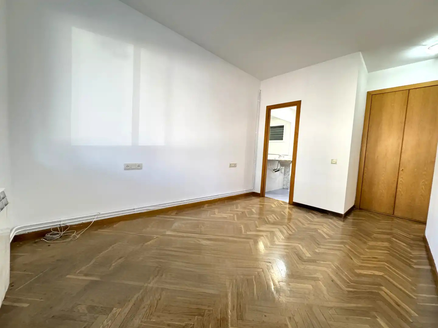 Habitación de Piso en venta en Barcelona con Calefacción, Parquet y Horno