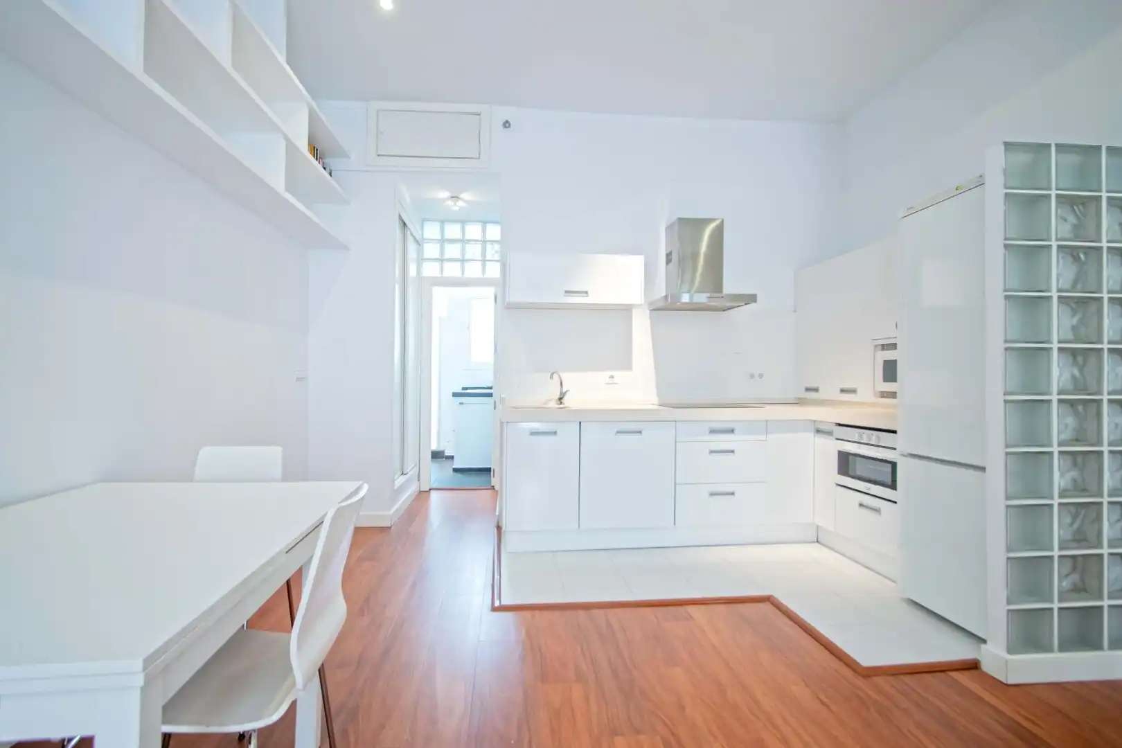 Cuina de Apartament en venda en Sevilla amb Aire condicionat
