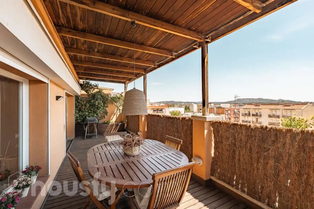 Terrassa de Àtic en venda en Vilafranca del Penedès amb Aire condicionat, Calefacció i Terrassa