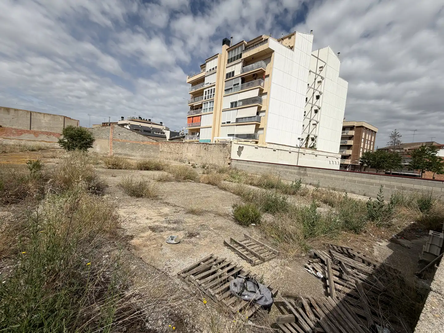 Terreny residencial en venda a d'Orient 14, imagen 4