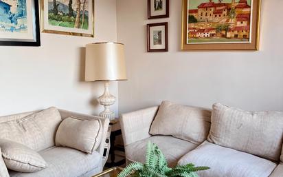 Living room of Flat for sale in Zamora Capital   with Heating, Terrace and Storage room