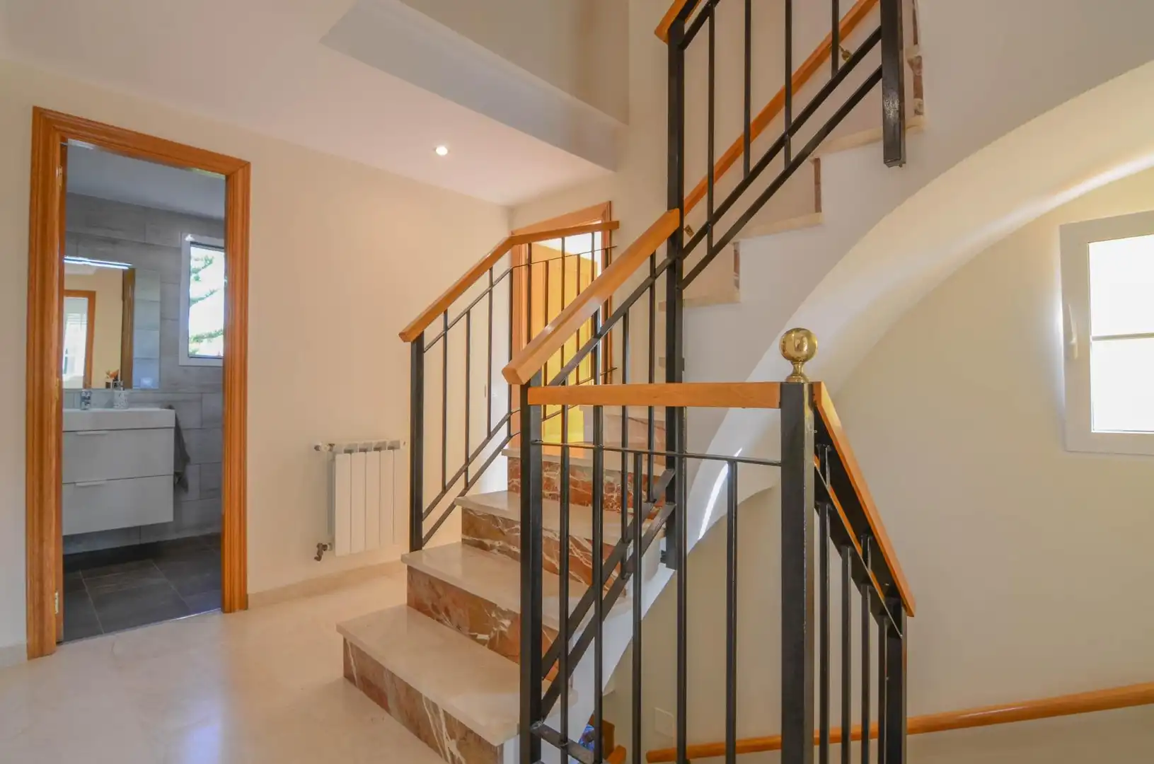 Terraced house with terrace to rent in Alfinach - Los Monasterios, imagen 21