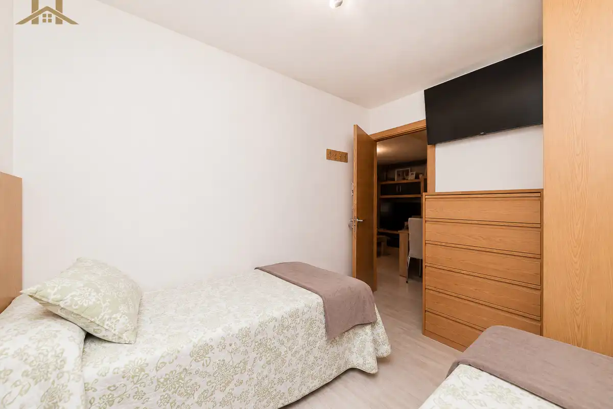 Habitación de Piso en venta en Fuenlabrada con Aire acondicionado, Calefacción y Terraza