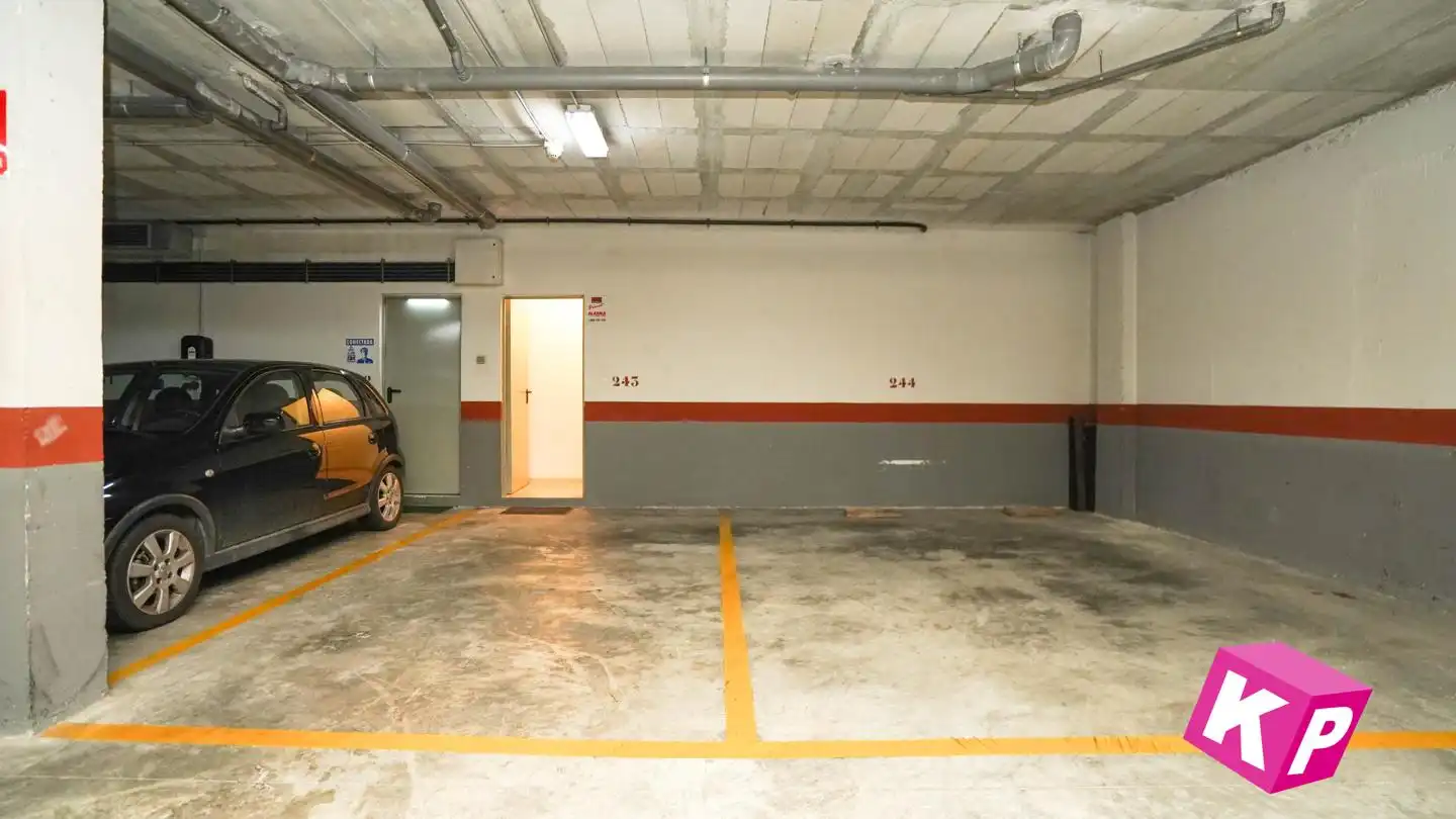 Bungalow con piscina en venta en Calle Juan Gris, imagen 45