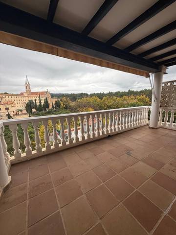 Casa adosada en Venta en Onda