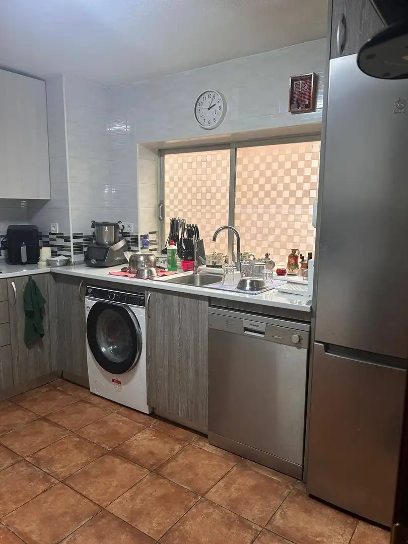 Kitchen of Flat for sale in  Madrid Capital  with Heating and Terrace