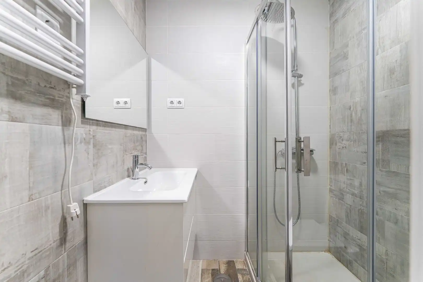 Baño de Piso en venta en Getafe con Aire acondicionado y Calefacción
