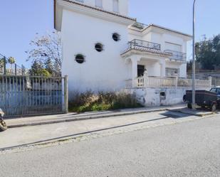 Exterior view of House or chalet for sale in  Granada Capital