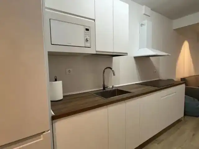 Cocina de Piso de alquiler en Cuenca con Calefacción, Amueblado y Horno