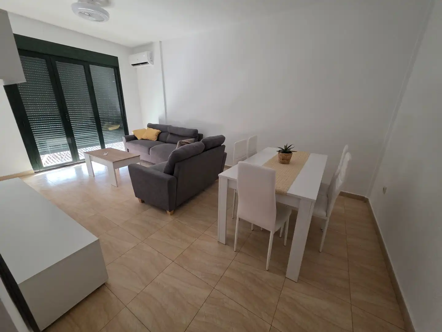 Sala de estar de Piso en venta en Toledo con Aire acondicionado, Calefacción y Amueblado