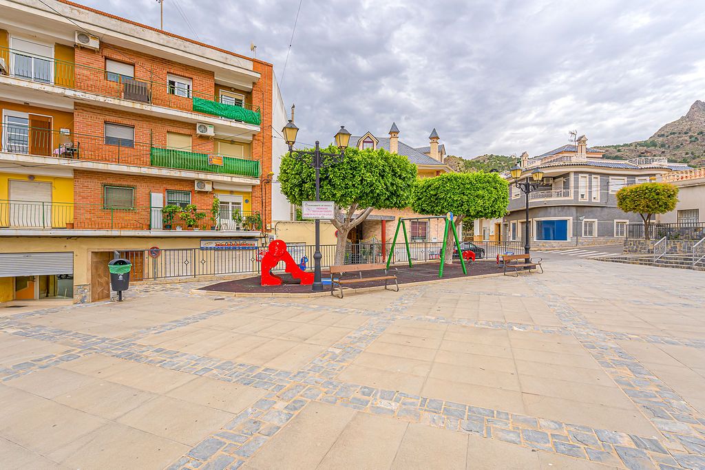 Vista exterior de Pis en venda en Orihuela