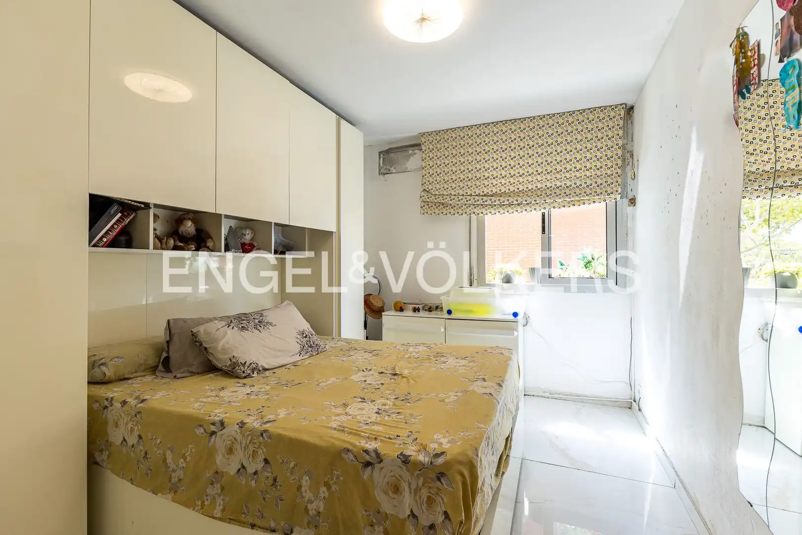 Habitación de Piso en venta en El Prat de Llobregat con Calefacción, Parquet y Terraza