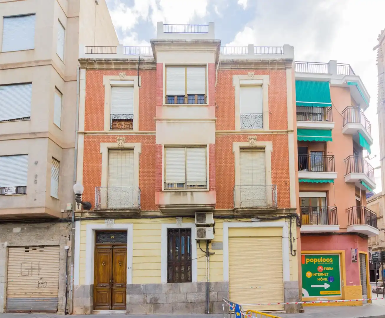 Vista exterior de Pis en venda en Orihuela