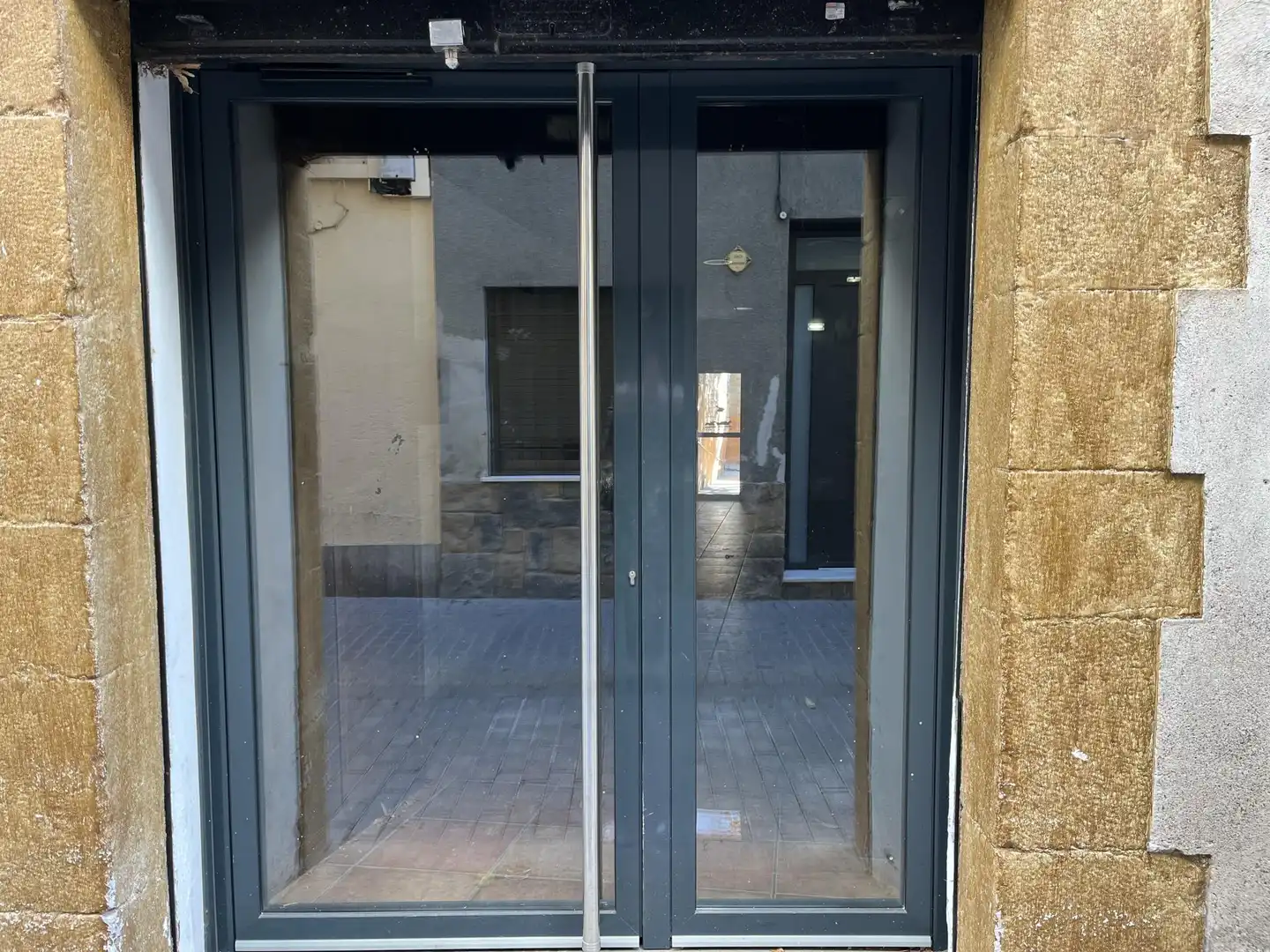 Business premises to rent in de l'Hospital, imagen 16