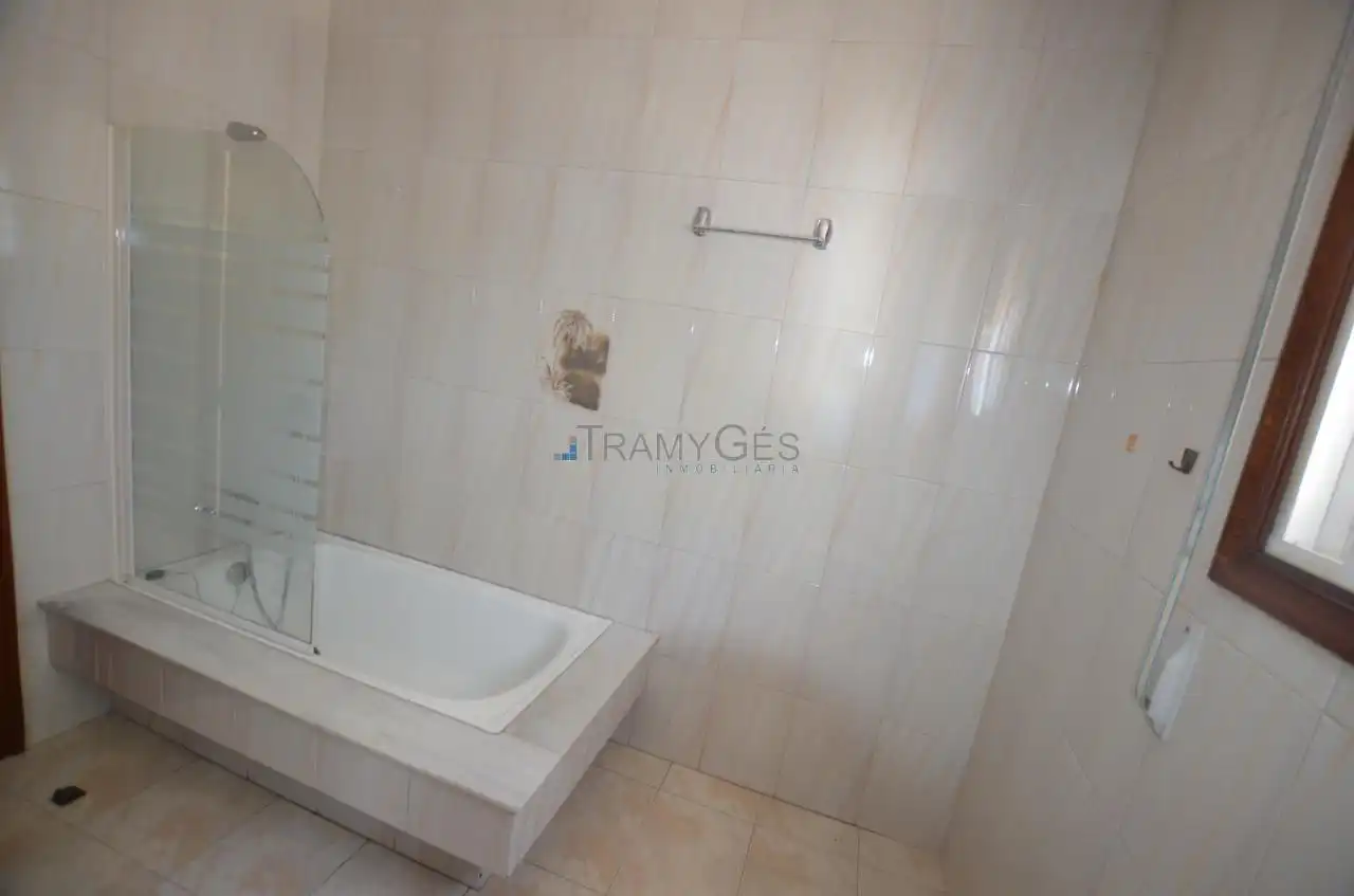 Bathroom of Detached homes for sale in Tui  with Heating, Private garden and Terrace