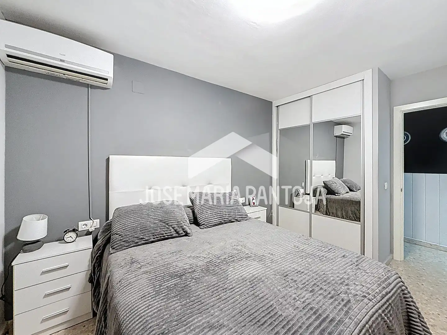 Habitación de Piso en venta en Jerez de la Frontera con Aire acondicionado, Jardín privado y Trastero