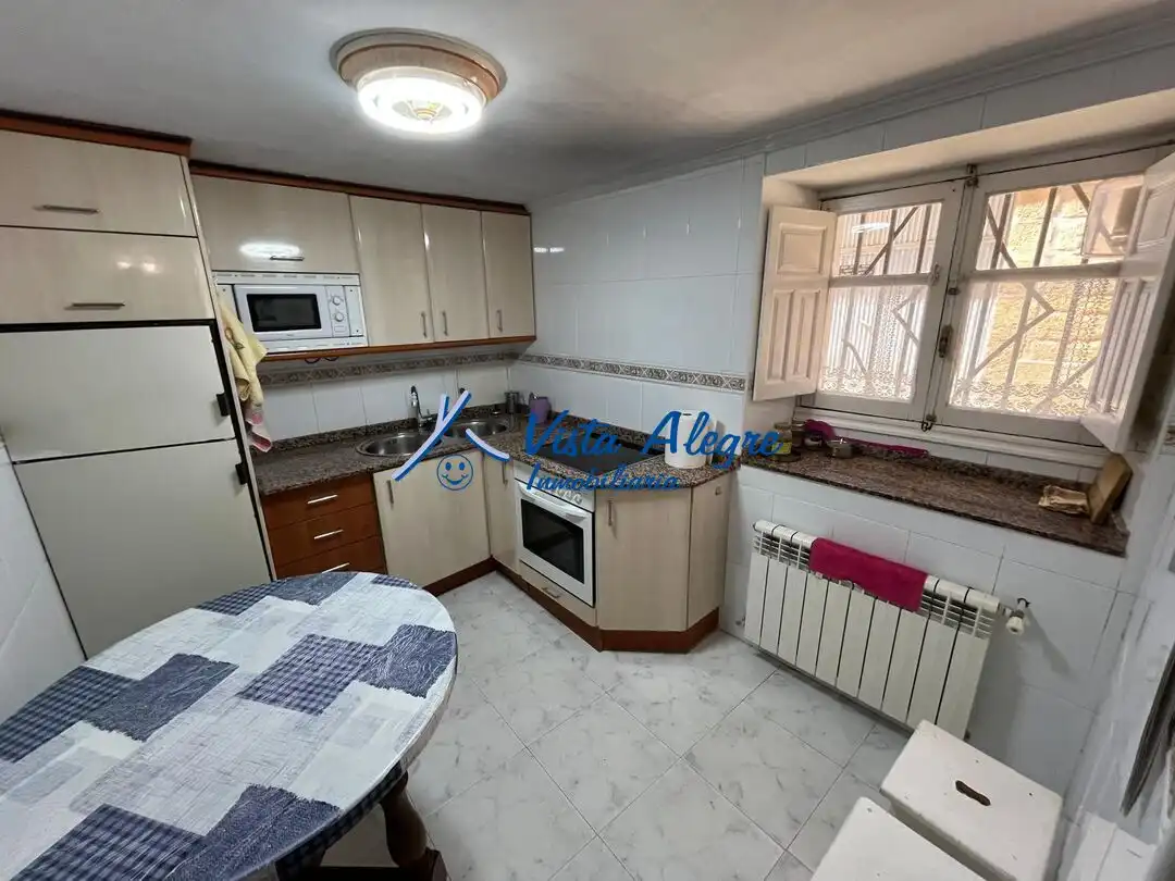 Casa en venta en Calle de Sanguesa, imagen 4