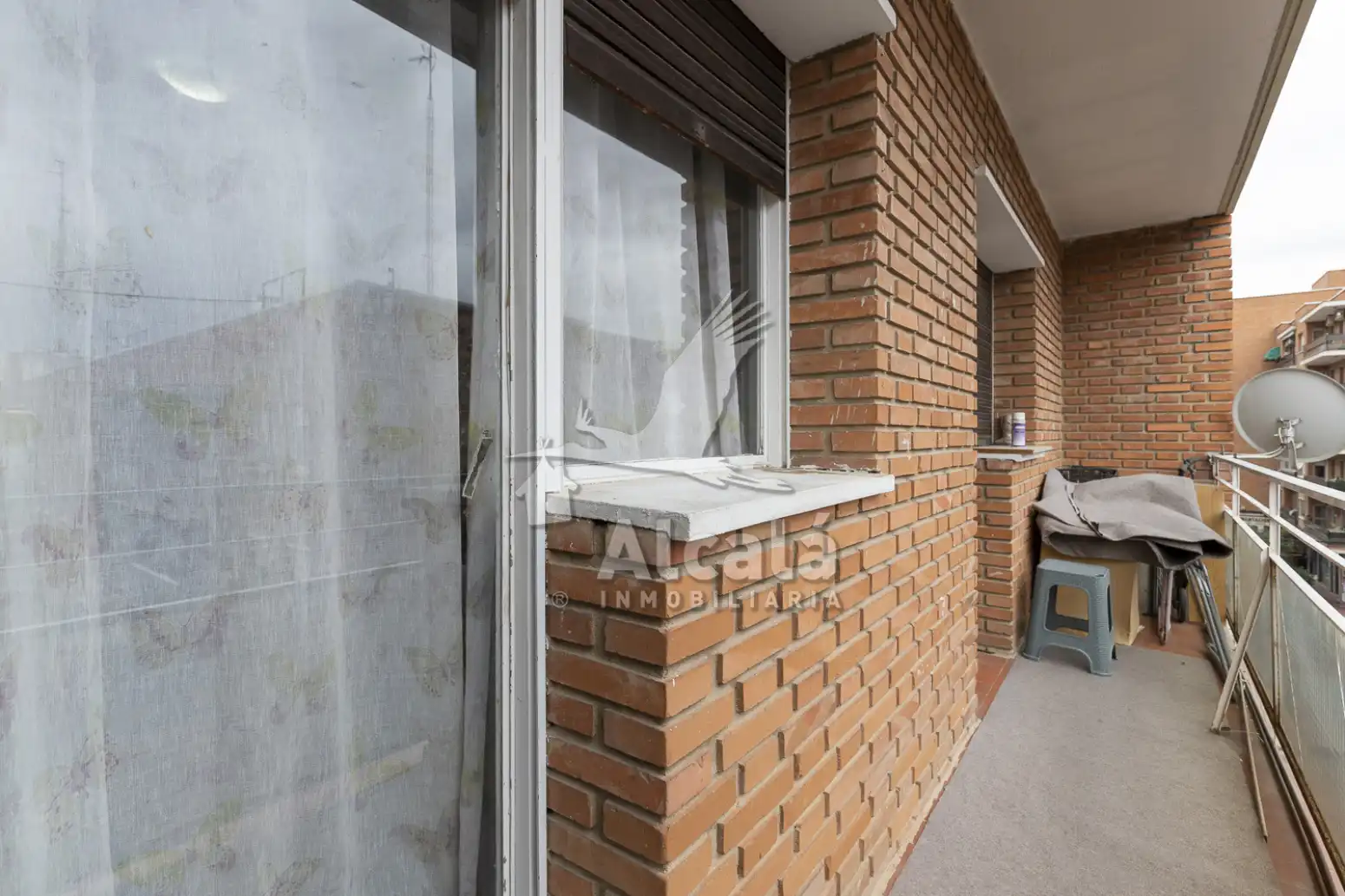 Terraza de Piso en venta en Alcalá de Henares con Calefacción, Parquet y Terraza