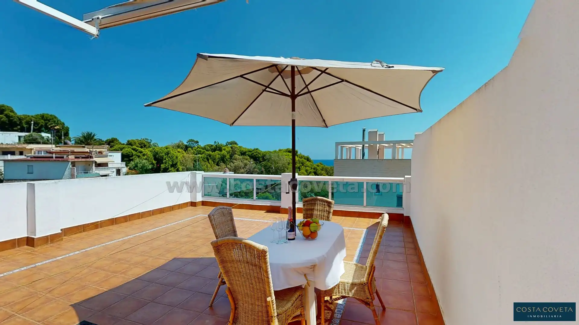 Terrasse von Wohnungen zum Verkauf in El Campello mit Klimaanlage, Terrasse und Möbliert