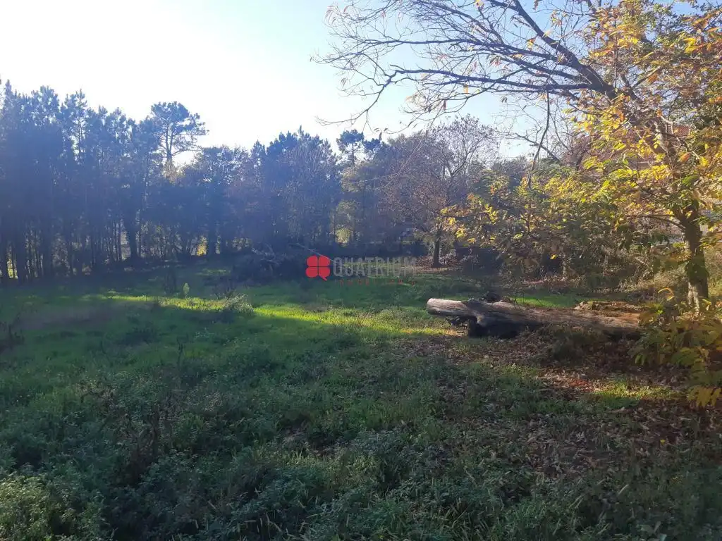 Terreny residencial en venda a Vedra