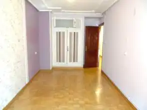 Flat for rent in Gijón   with Heating and Parquet flooring